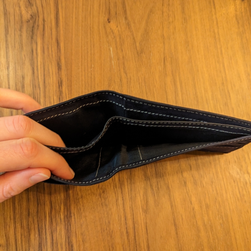 Men's Salvador Bachiller Genuine Leather Wallet - Picture 5 of 6